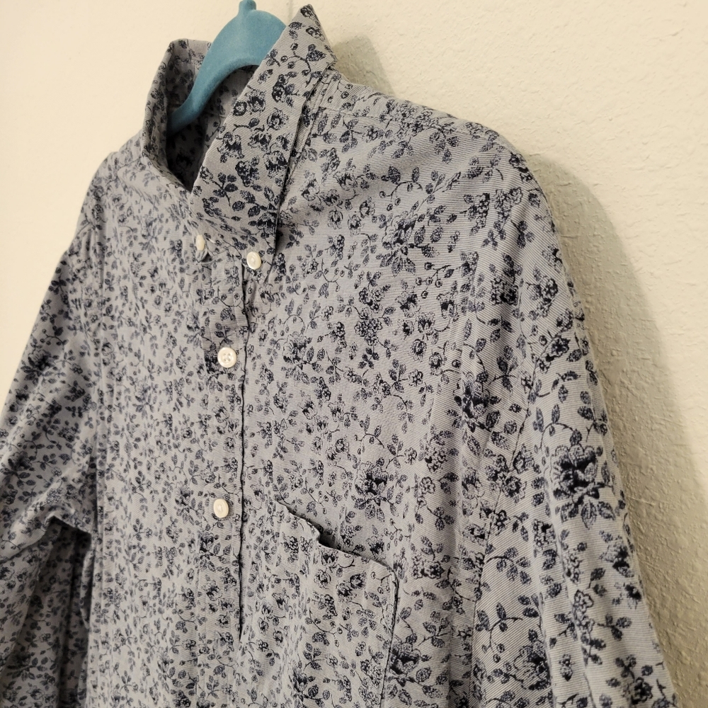 Old Navy button up shirt - Picture 5 of 7